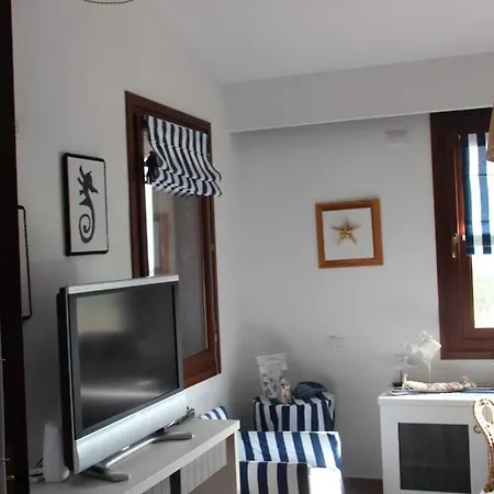 Matilde Villa *